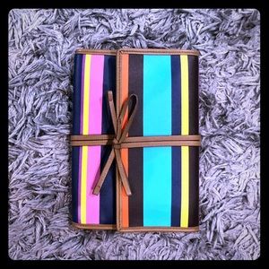 Stella & dot Wallet 🌈